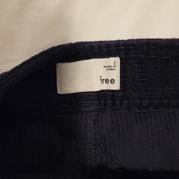 Aritzia Wilfred Free Corduroy Mini Skirt - Picture 2 of 3